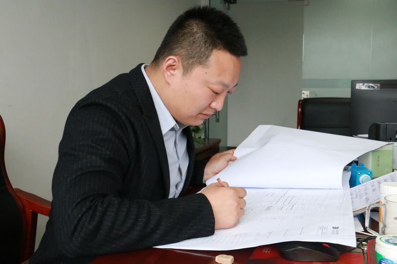 【比學趕超 ▏爭先創優】“文武雙全”的多面手——楊通