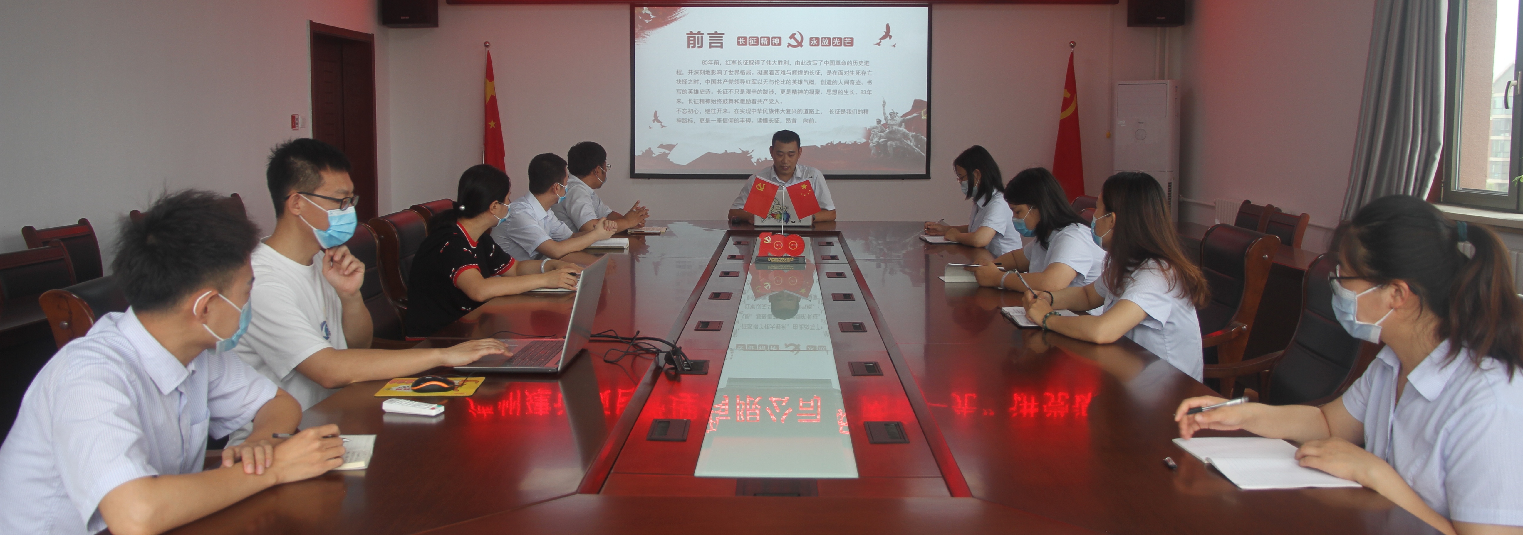建設項管公司開展“優秀共產黨員”、“優秀黨務工作者”講黨課活動