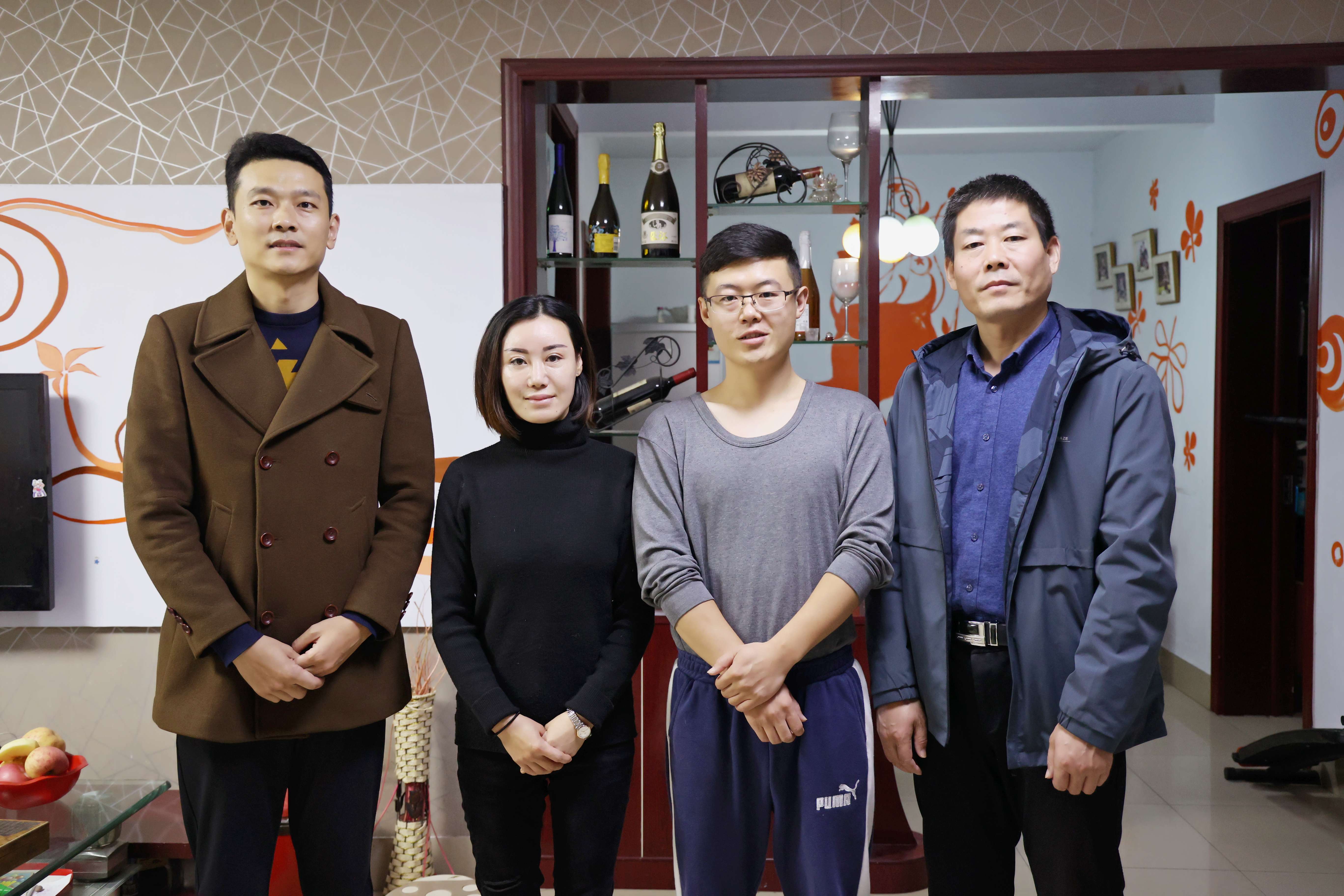 城投地產公司為文明家庭贈送《德州晚報》